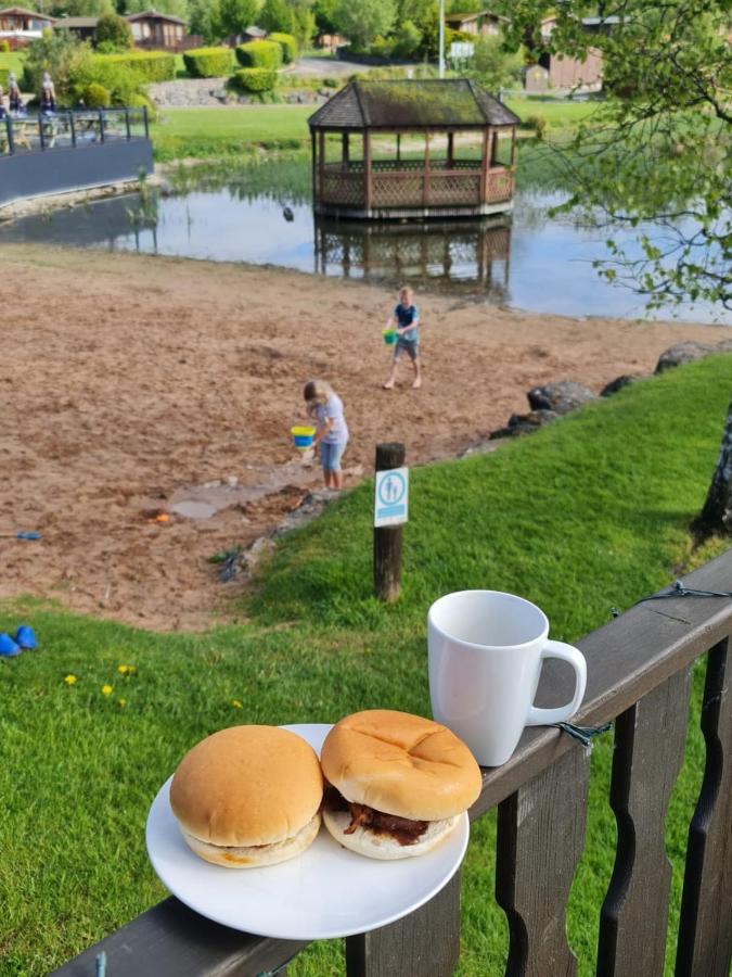 4 Bed Luxury Lodge With Hot Tub Near Lake District Warton  Luaran gambar